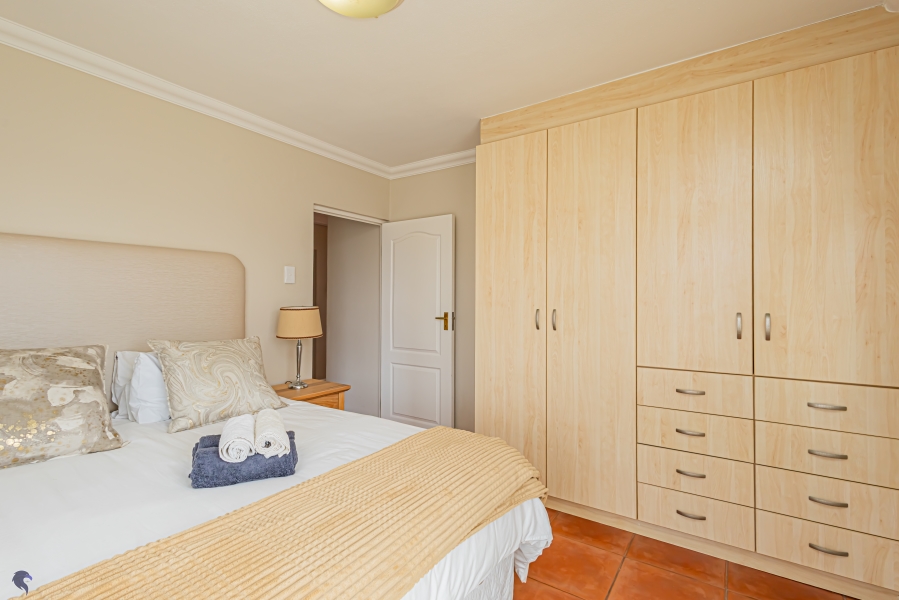 5 Bedroom Property for Sale in Waterfront Western Cape